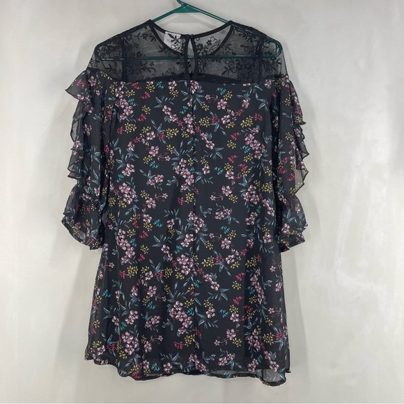 Bautees Floral Pattern Ruffle Sleeve Dress with Sheer Lace Yoke Size(12) - Picture 4 of 8